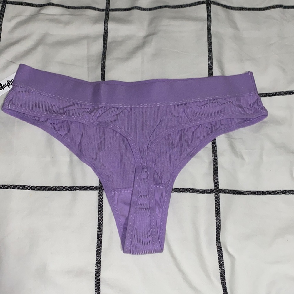 Thong - Picture 3 of 3